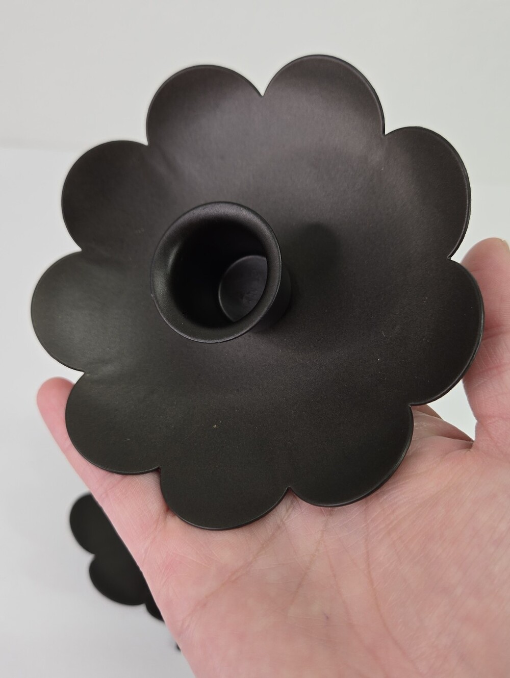 PartyLite Black Metal Scallop Flower Taper Candle Holders Creative Capers Set 2 - Picture 12 of 16